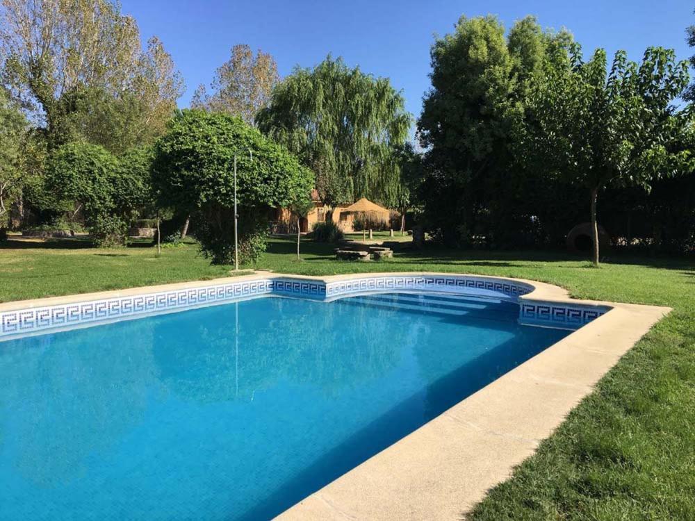 Complejo Rural La Badia Villa Lucillos Exterior foto